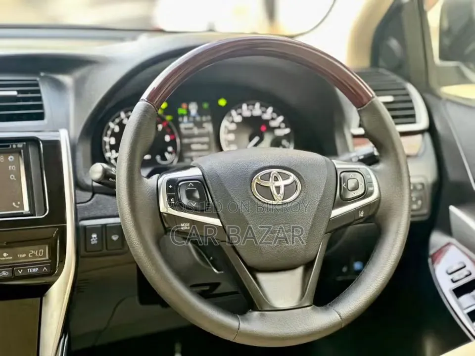 Toyota Premio 1.5 Front-Wheel Drive 2020 White