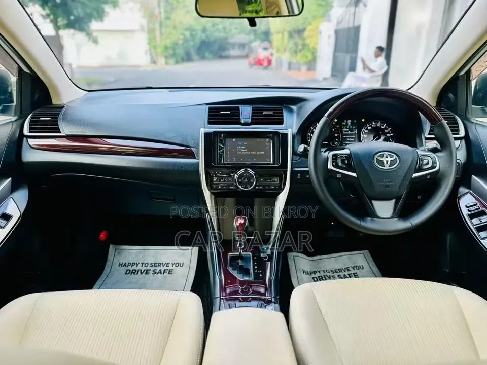 Toyota Premio 1.5 Front-Wheel Drive 2020 White