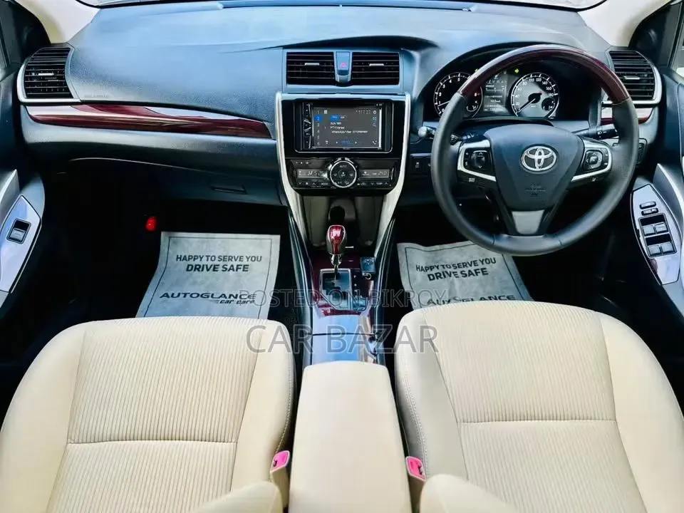Toyota Premio 1.5 Front-Wheel Drive 2020 White
