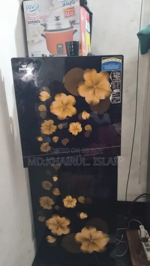 ফ্রেশ কন্ডিশন ফ্রিজ বিক্রি করা হবে