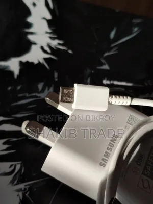 স্যামসাং ৪৫ ওয়াট হোয়াইট অরিজিনাল চার্জার