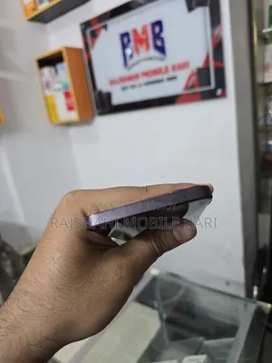 Oppo 256 GB Red