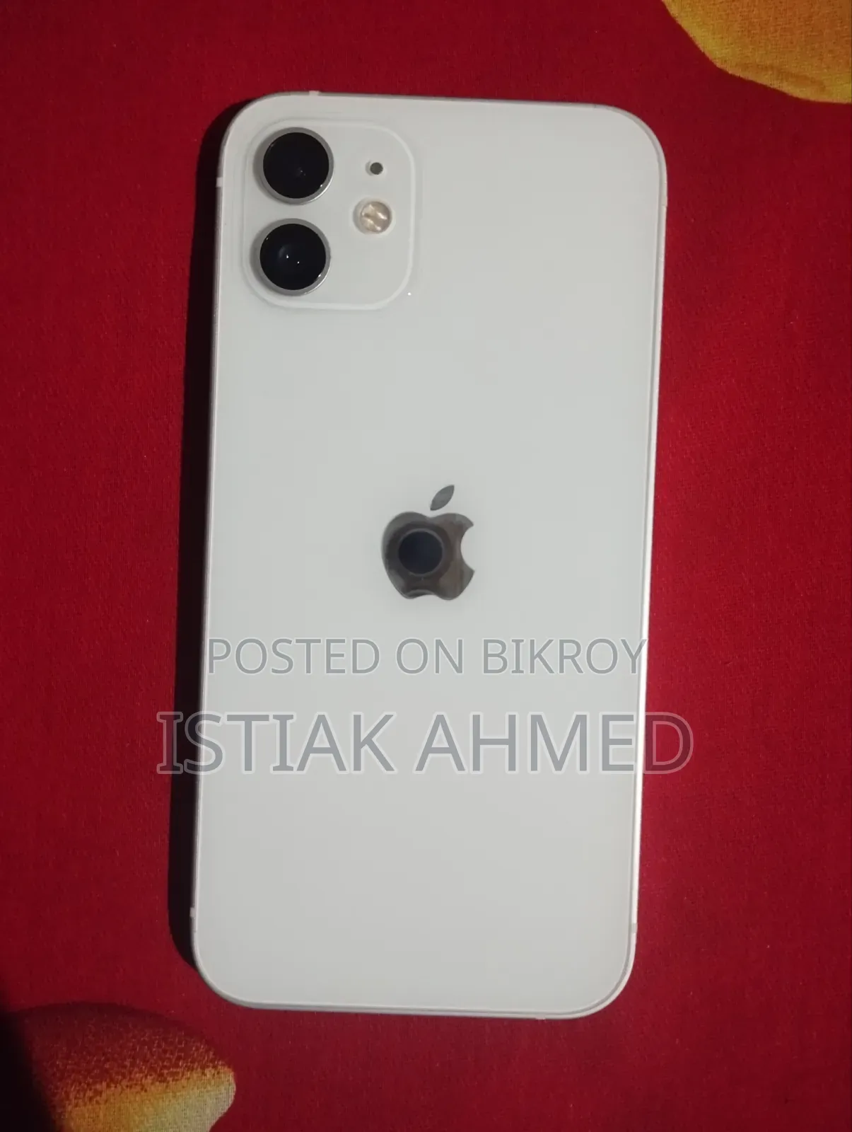অ্যাপল আইফোন ১২ ৬৪ জিবি হোয়াইট
