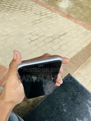 Apple iPhone 11 64 GB Purple