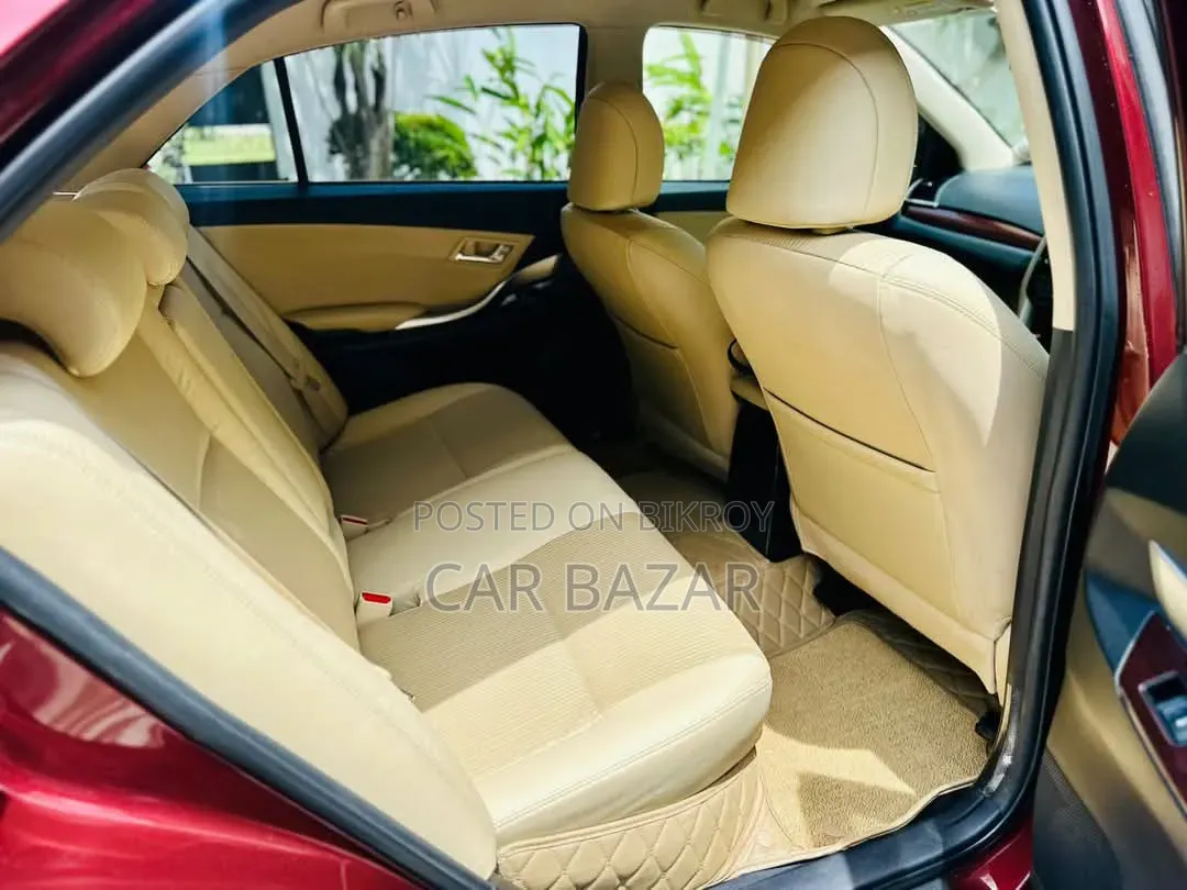 Toyota Premio 1.5 Front-Wheel Drive 2020 Maroon
