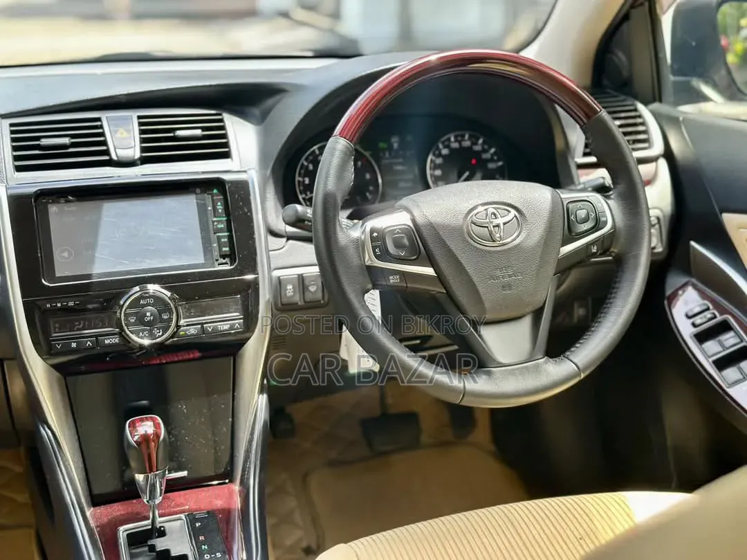 Toyota Premio 1.5 Front-Wheel Drive 2020 Maroon
