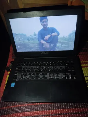 Laptop Asus A42DE 4GB Intel Core i3 SSD 128GB
