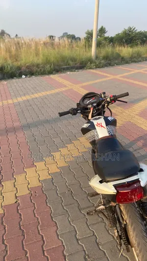 রানার টার্বো ১২৫ ২০১৮ কালো