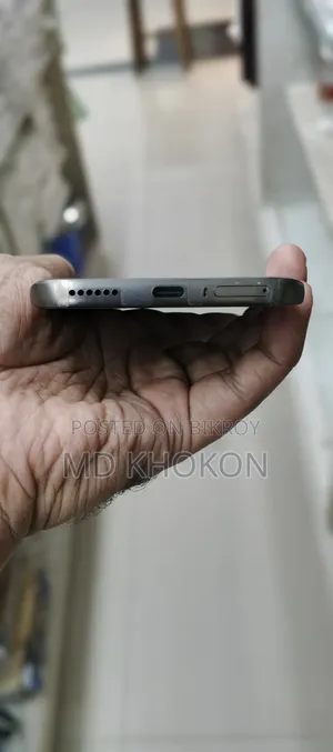 নতুন টেকনো ক্যামন ৫০ আল্ট্রা ২৫৬ জিবি সবুজ