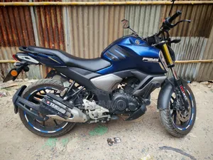 ইয়ামাহা এফজেডএস ভি৩ ২০২১ নীল