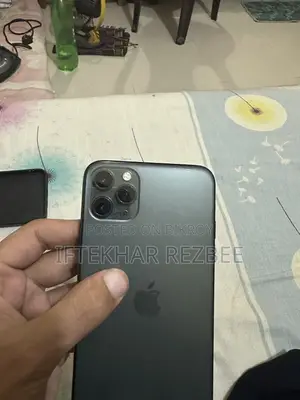অ্যাপল আইফোন ১১ প্রো ম্যাক্স ২৫৬ জিবি ব্ল্যাক