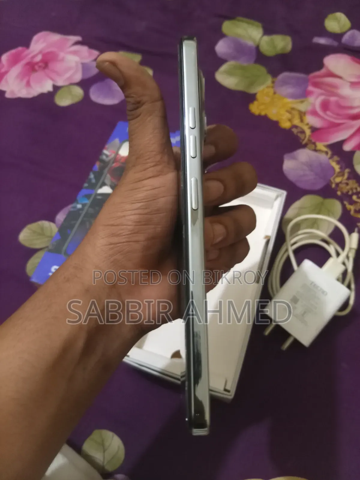 Tecno Spark 30 Pro 128 GB White