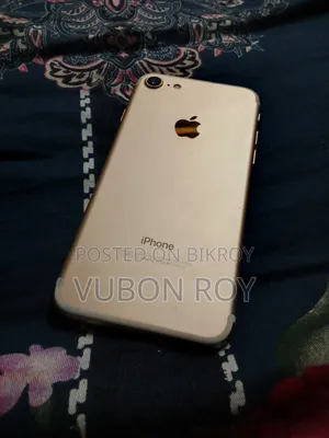Apple iPhone 7 32 GB Gold