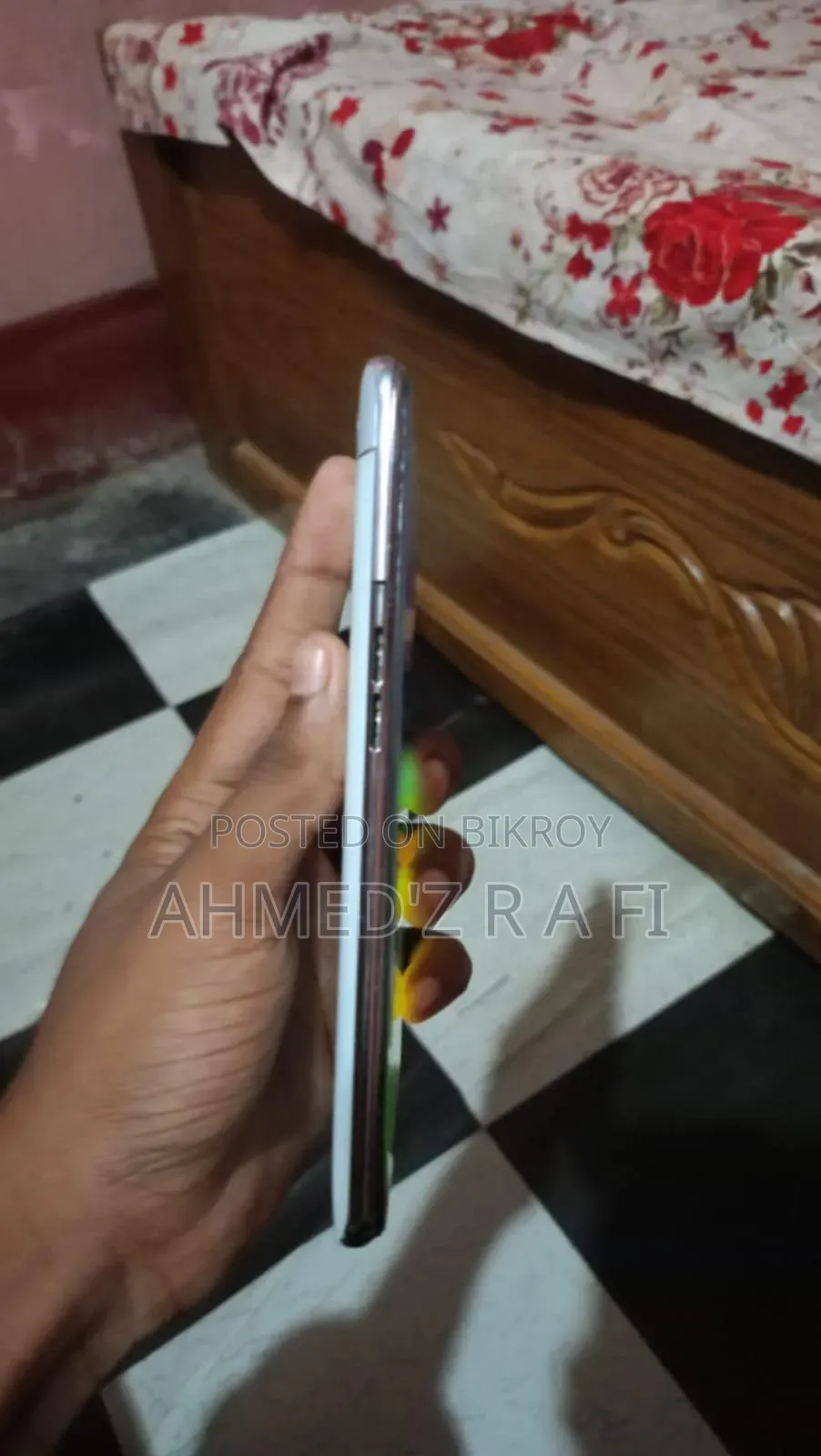 স্যামসাং গ্যালাক্সি এ৮০ ১২৮ জিবি হোয়াইট