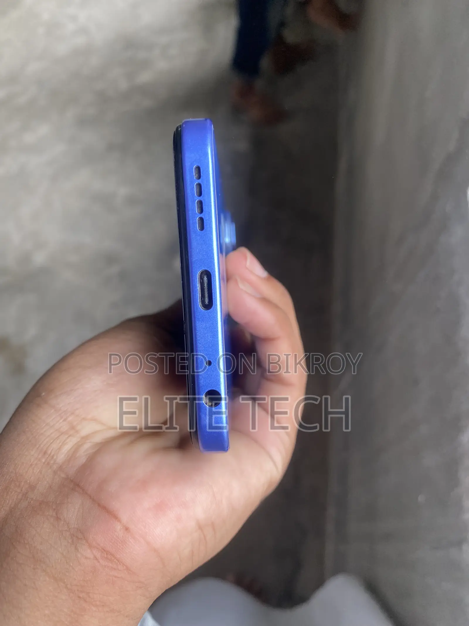 Infinix Hot 60i 256 GB Blue