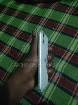 Apple iPhone 11 128 GB White