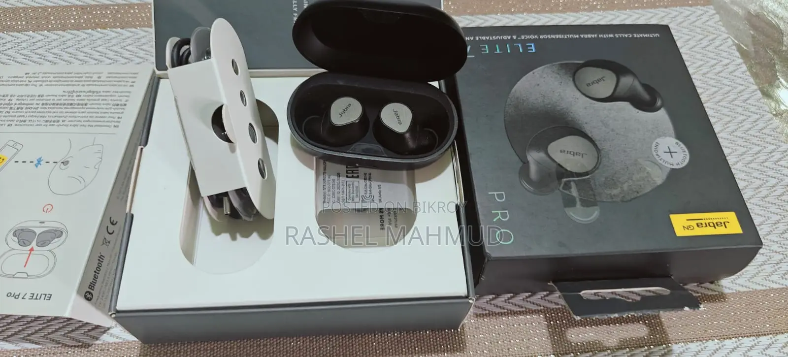 Jabra Elite 7 Pro Earbuds – Full Box, Almost New Condition