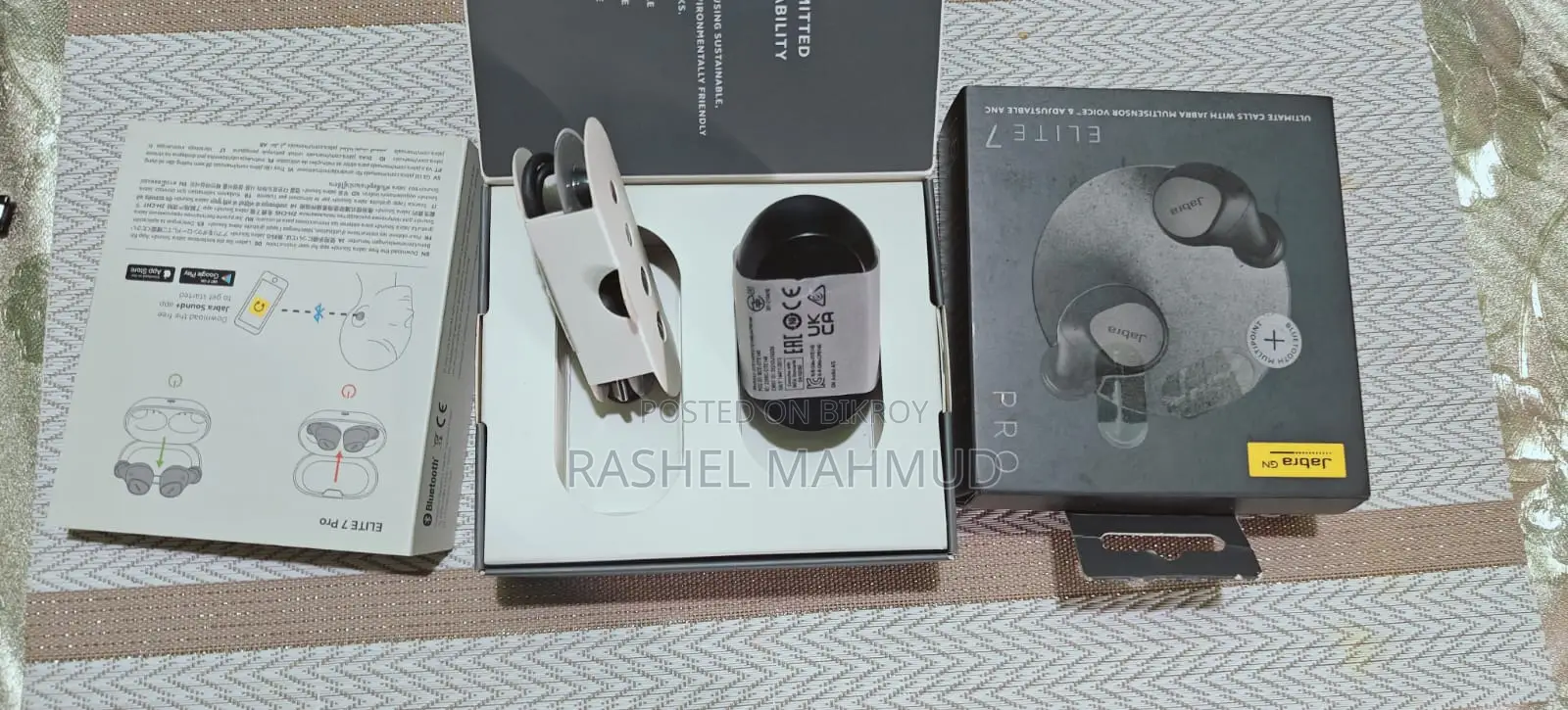 Jabra Elite 7 Pro Earbuds – Full Box, Almost New Condition