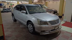 টয়োটা প্রিমিও ২০০৭ সিলভার
