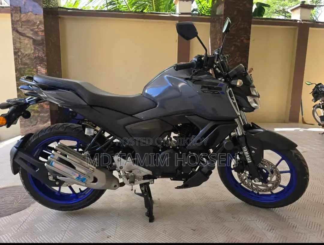 Yamaha FZS V3 2023 Brown