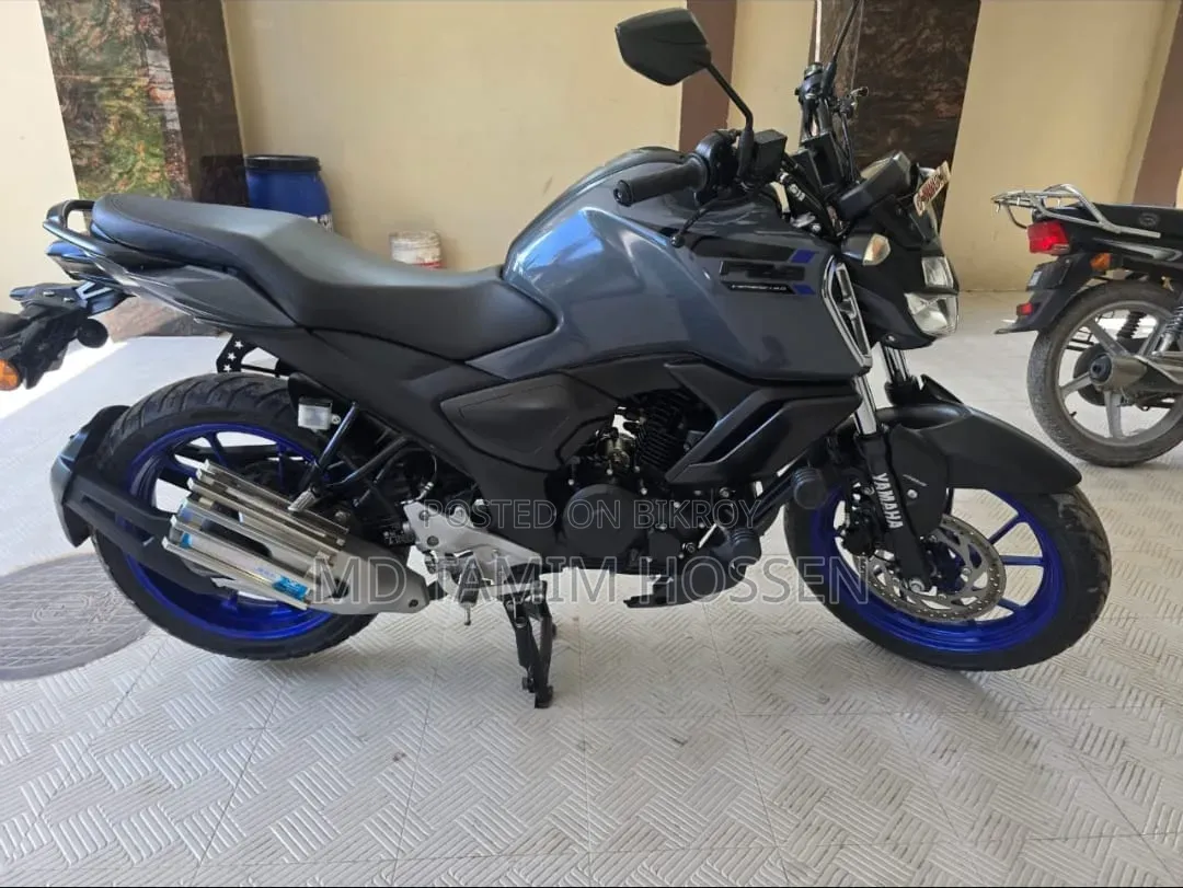 Yamaha FZS V3 2023 Brown