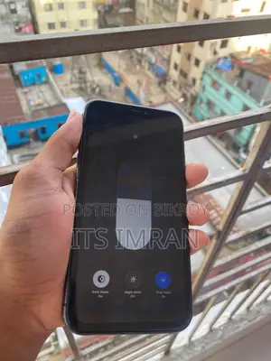 Apple iPhone 11 64 GB Black