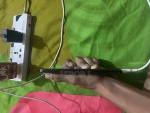 গুগল পিক্সেল ২ এক্সএল ১২৮ জিবি ব্ল্যাক