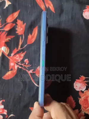 ইনফিনিক্স হট ৬০আই ১২৮ জিবি নীল