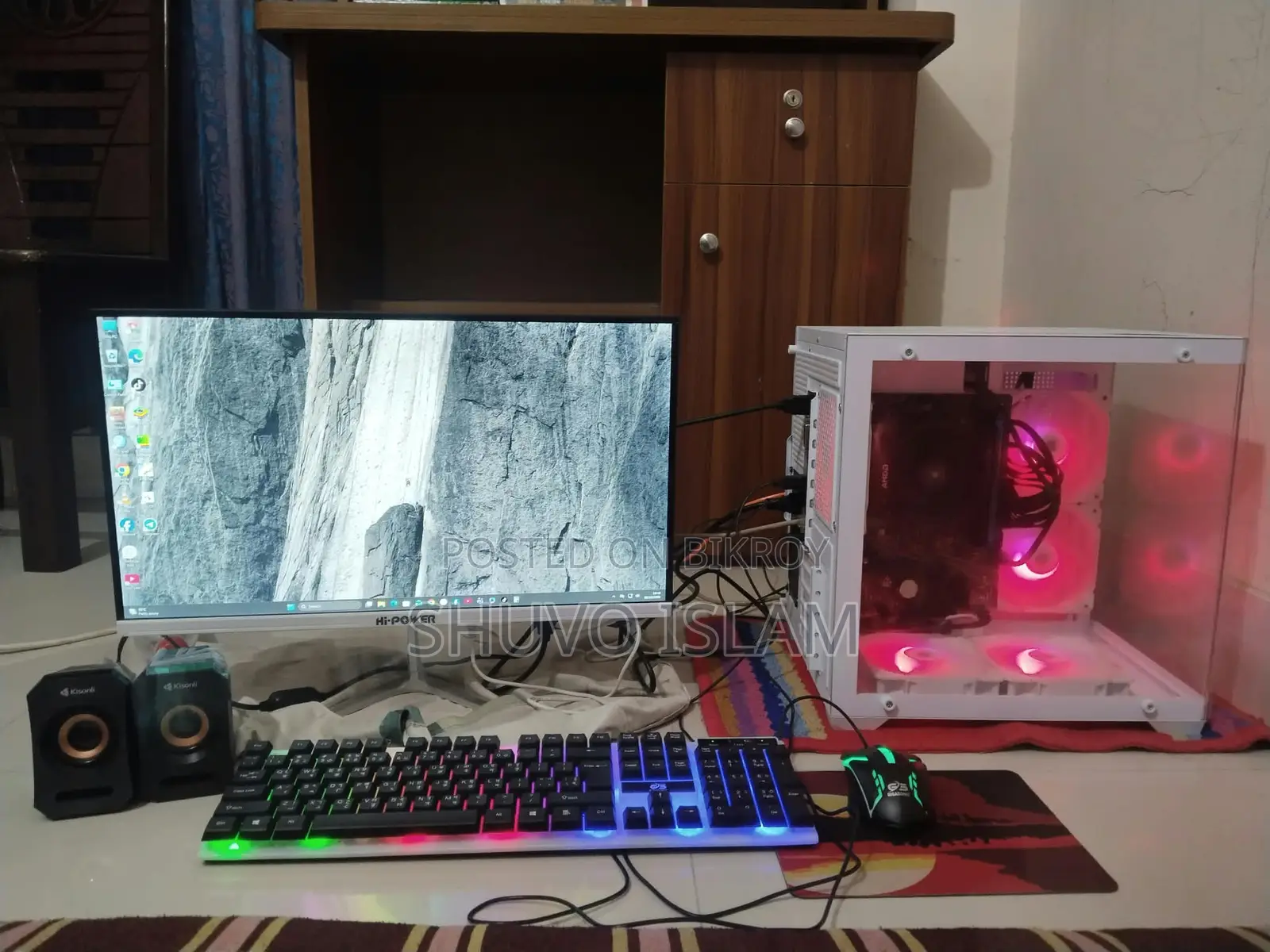 Desktop Computer MSI model 8GB AMD Ryzen 5 SSD 256GB