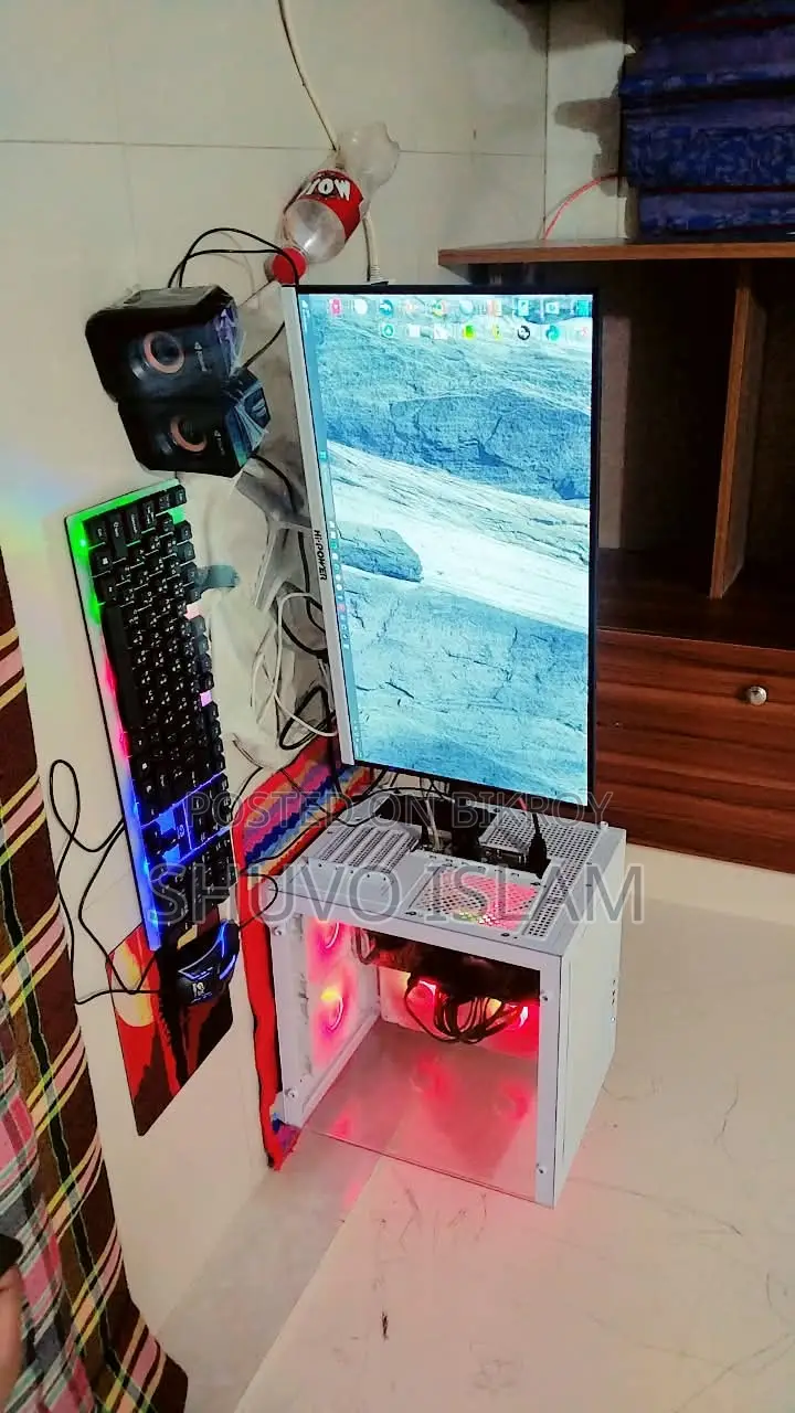 Desktop Computer MSI model 8GB AMD Ryzen 5 SSD 256GB