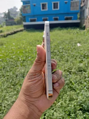অ্যাপল আইফোন ১৩ প্রো ২৫৬ জিবি রোজ গোল্ড