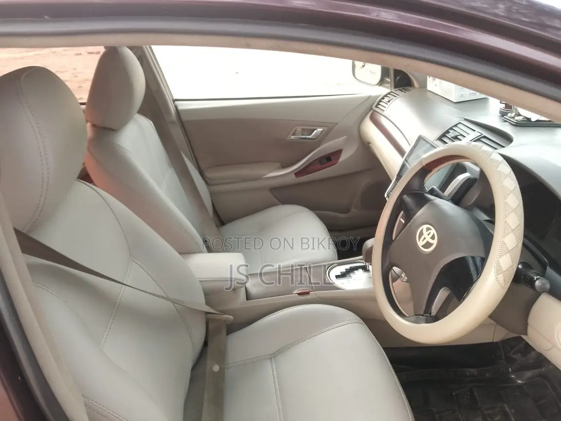 Toyota Premio 1.5 Front Wheel Drive 2011 Red