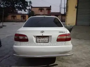 Toyota Corolla Sedan 2003 White