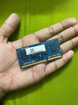 Laptop 4GB