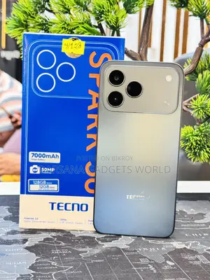 টেকনো স্পার্ক ৫০ ১২৮ জিবি কালো