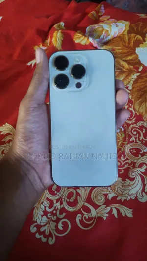 অ্যাপল আইফোন ১৪ প্রো ১২৮ জিবি সিলভার