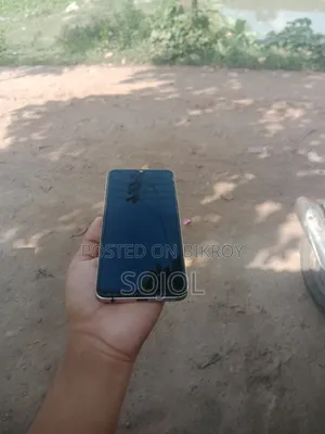 Infinix Hot 30i 128 GB Orange