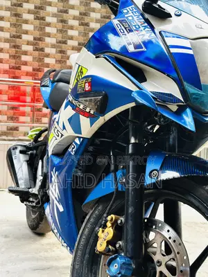 সুজুকি জিক্সার এসএফ ২০১৬
