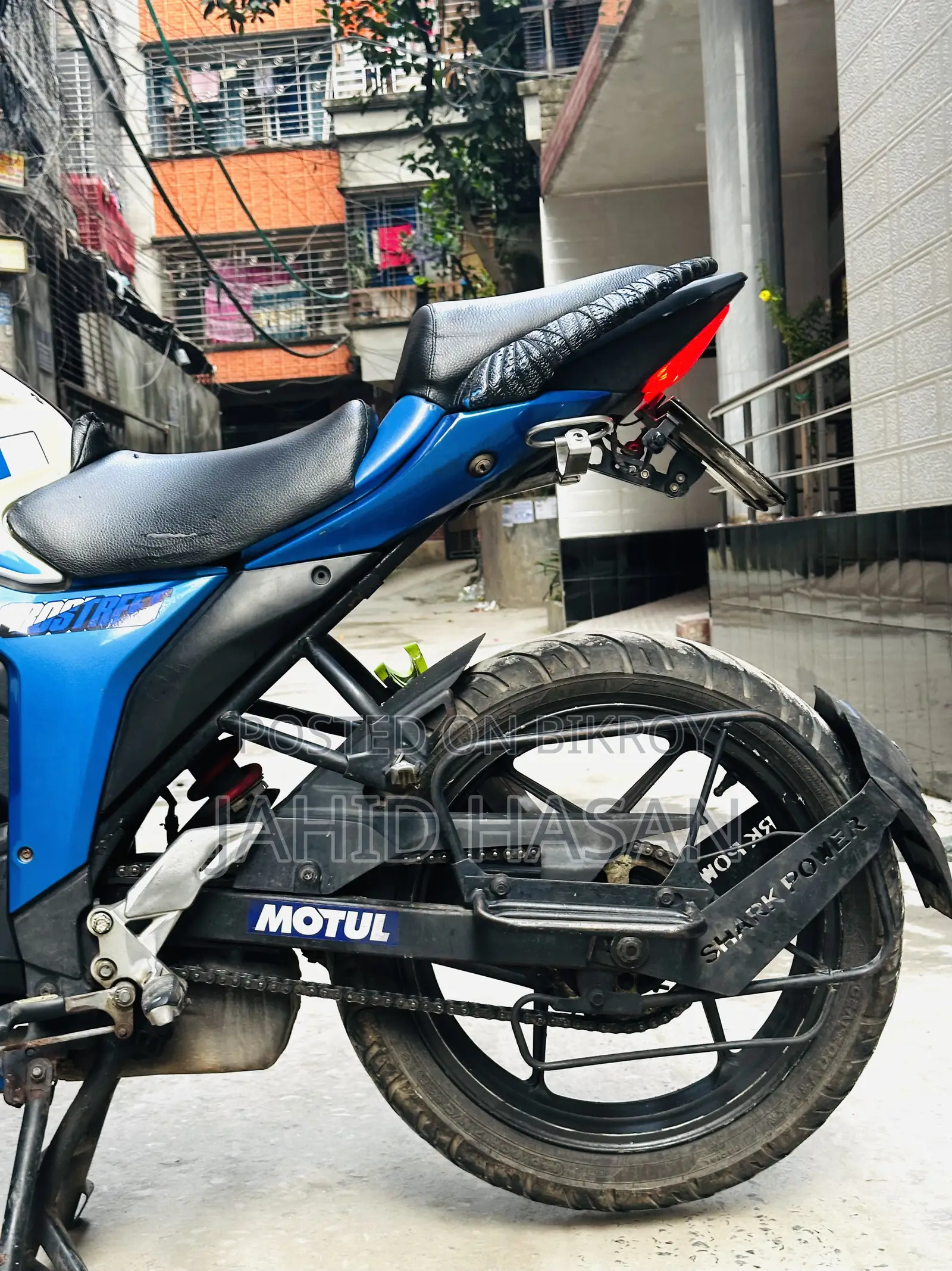 সুজুকি জিক্সার এসএফ ২০১৬