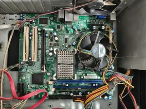 Desktop Computer 2GB Intel HDD 1TB