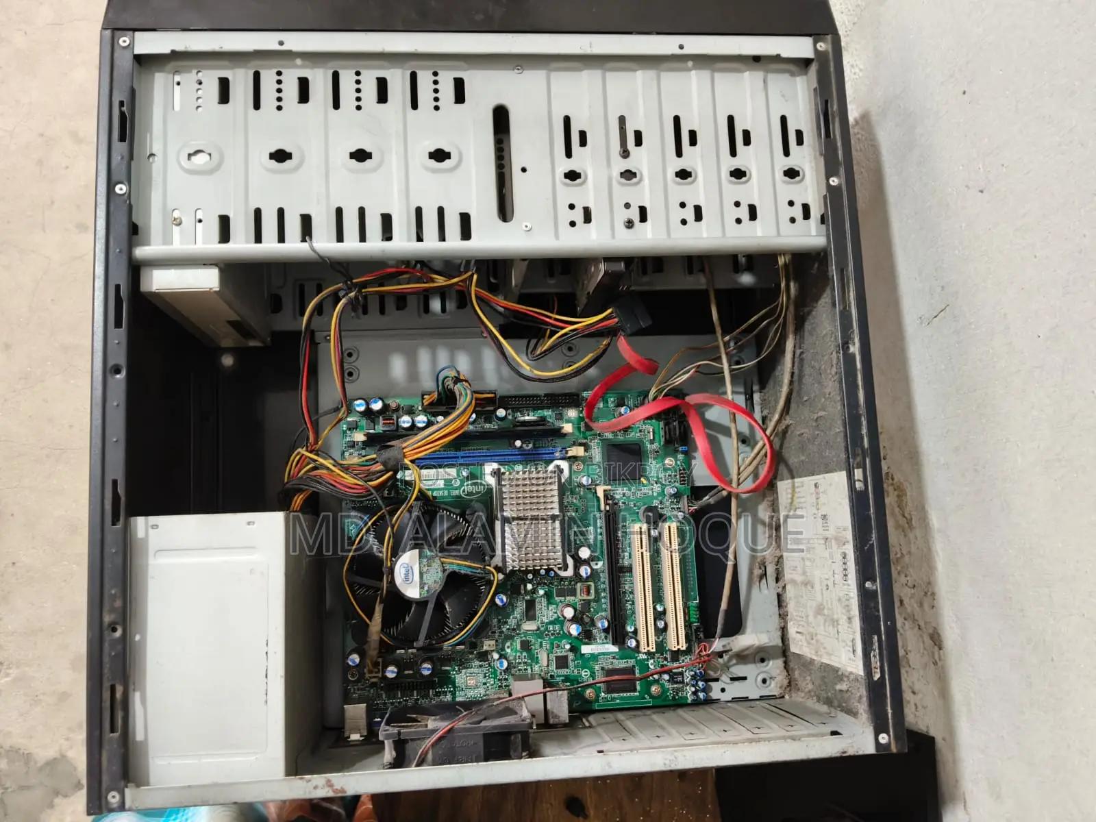 Desktop Computer 2GB Intel HDD 1TB