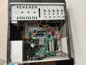 Desktop Computer 2GB Intel HDD 1TB