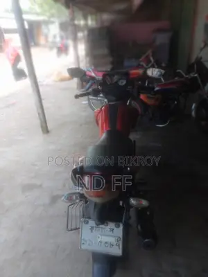 TVS Apache RTR 160 2V 2021 Red