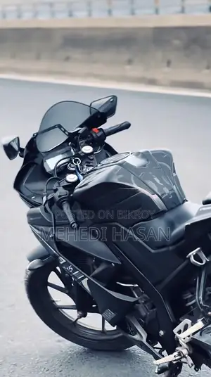 Yamaha R15 V3 2021 Black