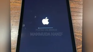 অ্যাপল আইপ্যাড ৯.৭ ৩২ জিবি গ্রে