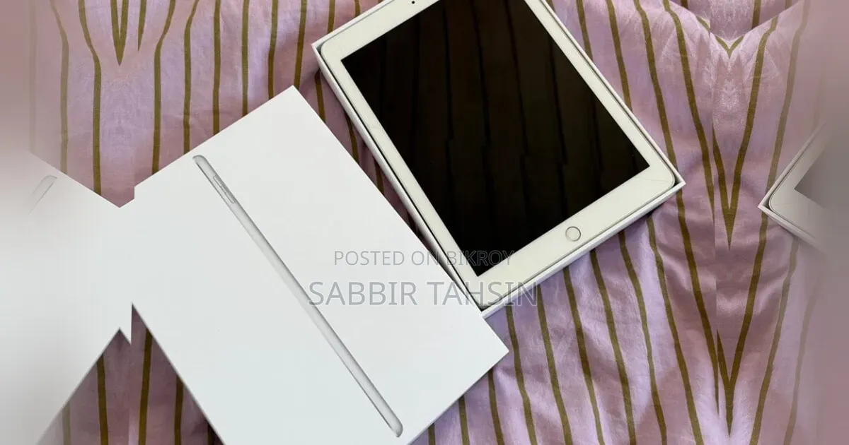 Apple iPad 9.7 64 GB Silver