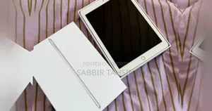 Apple iPad 9.7 64 GB Silver