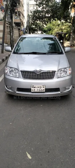 Toyota Corolla 2004 Silver