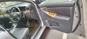 Toyota Corolla 2004 Silver