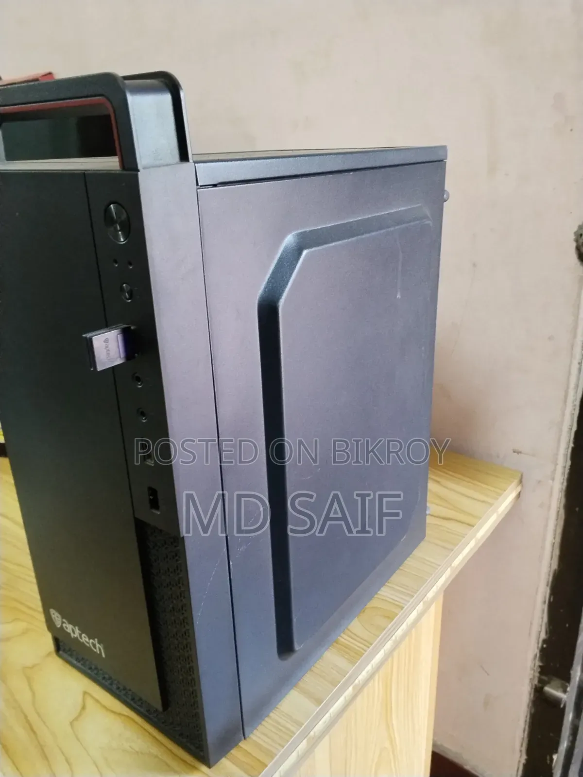 Desktop Computer 4GB Intel Core i7 SSD 256GB